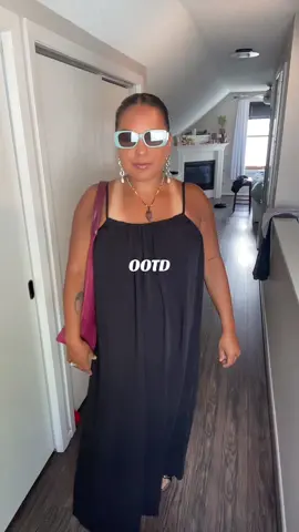 This dress is so flowy and perfect 🤩 #tiktokshop #midsize #backlessdress 