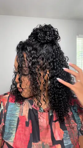 Styling my @unicehair VPart Jerry Curl Unit 😍 Listen, I have been LOVING making these hair tutorials for you guys! Check out my previous reel for details on this unit. 🔥 #unicehair