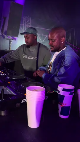 Kabza De Small (King of Amapiano) B2B Kelvin Momo (King of Private School Piano) in London 🎹👑❤️‍🔥 @KabzaDeSmall @KelvinMomo😎  #kelvinmomo #kabzadesmall #southafricatiktok🇿🇦 #msanzitiktok