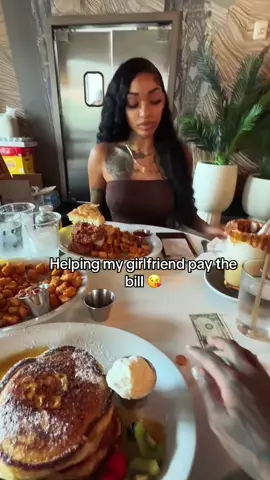 Anything helps 🤣 #fylpシ @YELLA BELLAA 