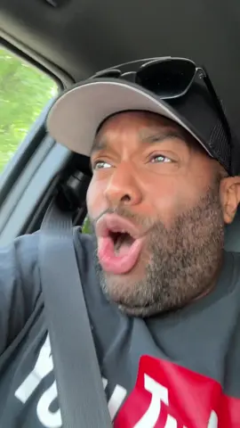 This is the reason why man don’t like riding in the car with a woman 🤷🏽‍♂️  ##longervideos##1min##LearnOnTikTok##gamerlife##WomenOfTikTok
