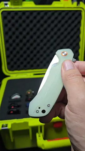 Sumaco D2 blade #sumaco #toptieraugust #pocketknife #tiktokshopcreatorpicks #edc 
