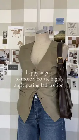 unpopular opinion (I really didn’t think it was) #august is when we start to dream of fall weather and our colder weather wardrobes…and if your anything like me you’ve already worn a wool knit in the last few days ✨ #falloutfits #trenchcoat #outfitinspo #fall 