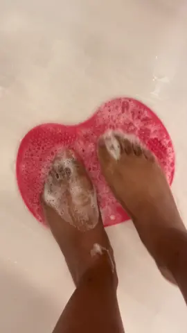 Game changer for my foot routine! #tiktokshop #musthaves #exfoliation #bathroutine 