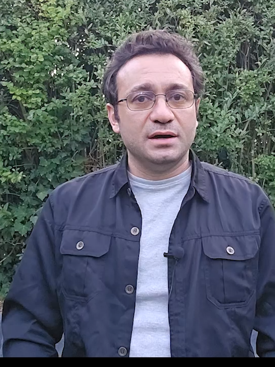 انتهت مهمة #التحالف في #العراق قبيل موعده في سبتمبر القادم، كثيرون يرتبطون انتهاء هذه المهمة وكأنها انسحاب لـ #القوات_الامريكية وأن الدور ربما قادم على الانسحاب من #سوريا أيضاً وهناك من يقول أنه بالعكس الوجود سيتركز في #شرق_الفرات #السورية  ومناطق أخرى في هذا الفيديو نوضح الأمر وكيف سيكون الوضع العسكري القادم في #اقليم_كردستان #كوردستان و #شمال_وشرق_سوريا وما علاقات الحرب المحتملة القادمة بين #إسرائيل و #إيران بالأمر. #شيروان_إبراهيم #بغداد #دمشق #ترمب #ترامب #واشنطن #الجيش_الأمريكي #أميركا #أمريكا #التحالف #التحالف_الدولي #قسد #قوات_سوريا_الديمقراطية #التنف #مظلوم_عبدي #الإدارة_الذاتية #السويداء #الحرس_الوطني