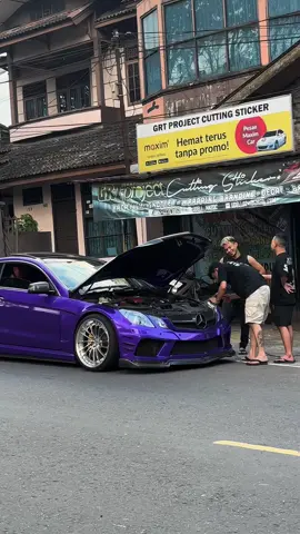 Broto 💜 #fyp #mercedesbenz #w207coupe #mercedes 
