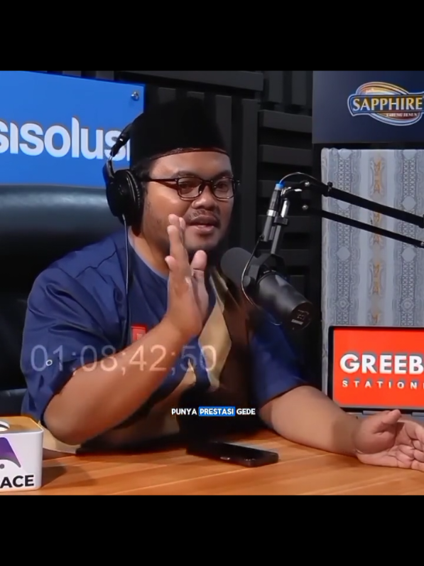 Bullying sebagian besar dari sikap orang tua yang tidak terdidik dan enggan mendidik secara benar.  #gurugembul #bullying #parenting 