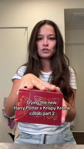 SOMEONE GET KRISPY ON THE PHONE RN #krispykreme #harrypotter #backtohogwarts #krispykremeharrypotter #sortinghat 