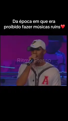 Da época em que era proibido fazer músicas ruins❤️ #sampacrew #pagode #musica #romantico #viral 