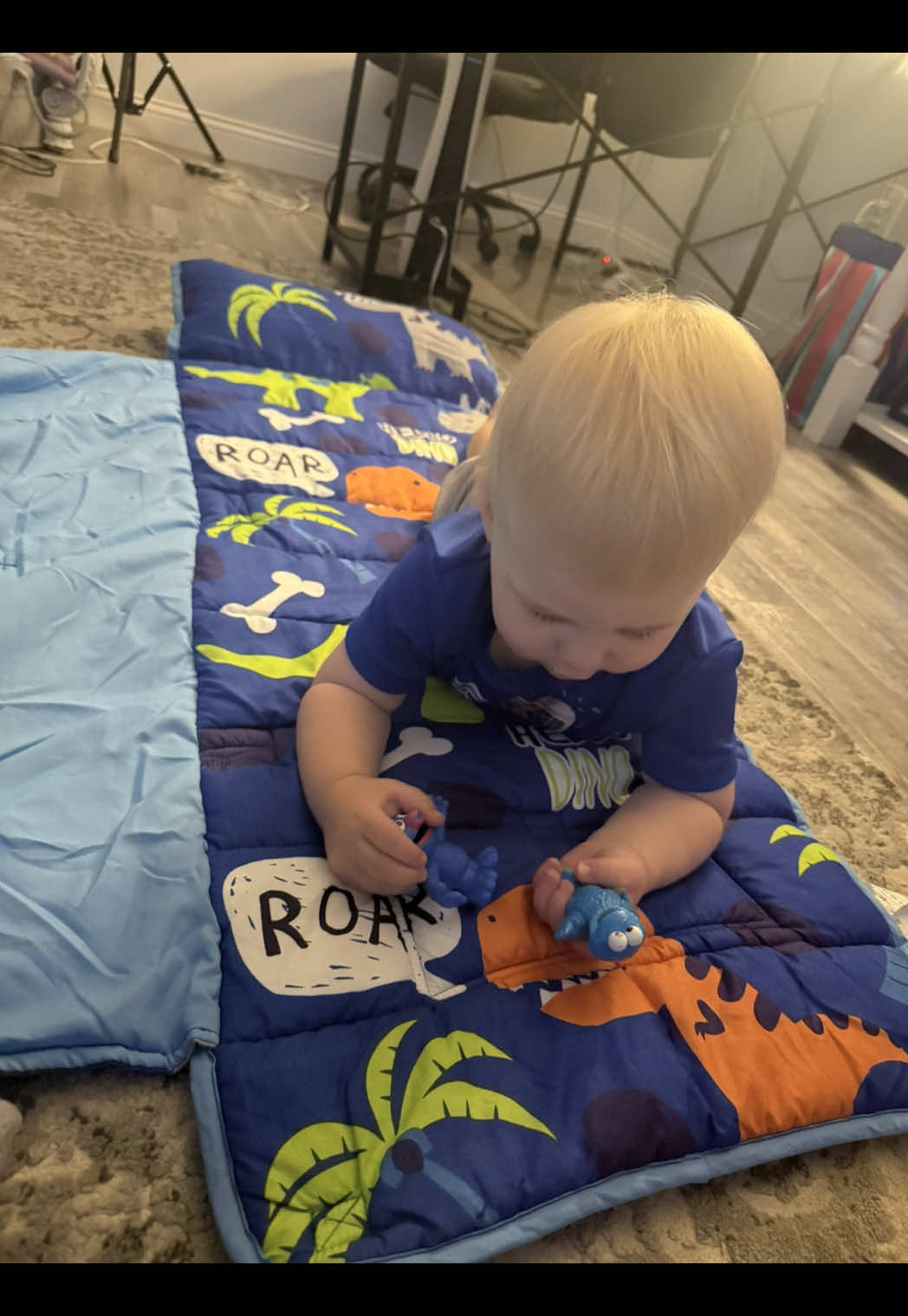 Tips on teaching your toddler! #motherhood #momcontent #playandlearn #speechdelay #repeat 