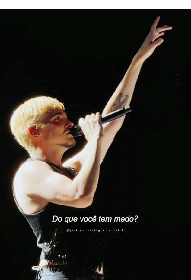 Jão • Supernova (Superturnê) . . . . #jao #joaovitorromania #letrasdemusicas #super #supernova @JÃO 