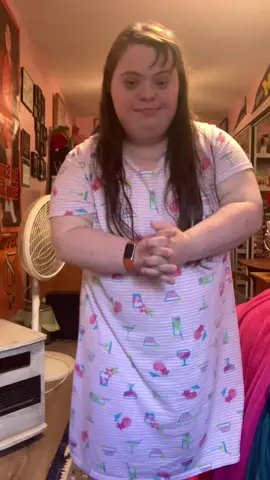 #pov Important Message from TikTok Belle!!! Please go watch this video about good news #tiktokbelle #blindreact #foryourpage #backtoschool #importantmessage 