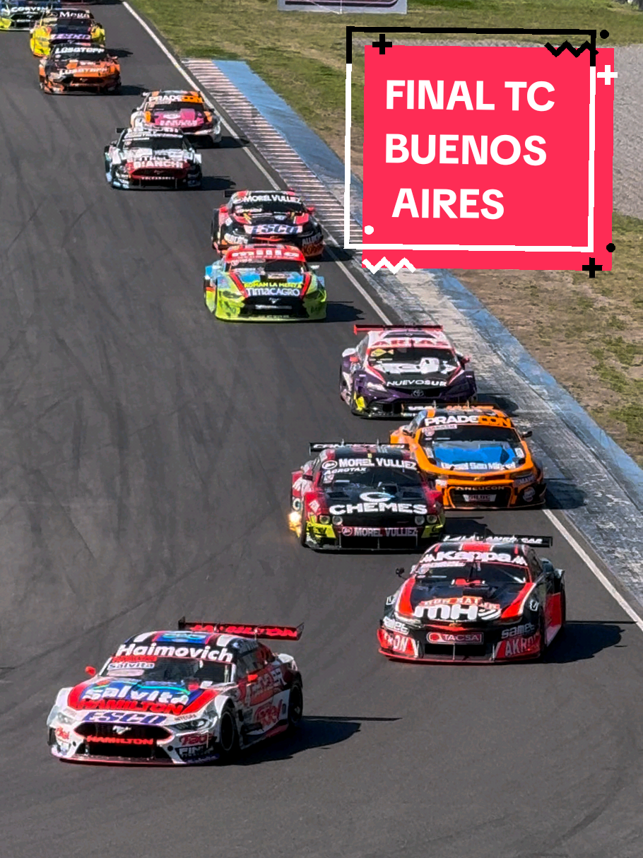 Resumen de la Final de la 10° fecha del Turismo Carretera en el circuito 12 del Autódromo Oscar y Juan Gálvez de Buenos Aires desde la horquilla.  Canapino se llevó la victoria de la carrera en una ardua batalla por el primer puesto, seguido de Ledesma y Agrelo para completar el podio. #ACTC #TurismoCarretera #TC #Gálvez #Canapino 