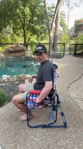 This is the #gcioutdoorrockingchair you can get now! You have to see this! Absolutely amazing! Must see! #kahlaDeals #Kahlatech #TikTokShopLaborDaySale  #TikTokShopCreatorPicks