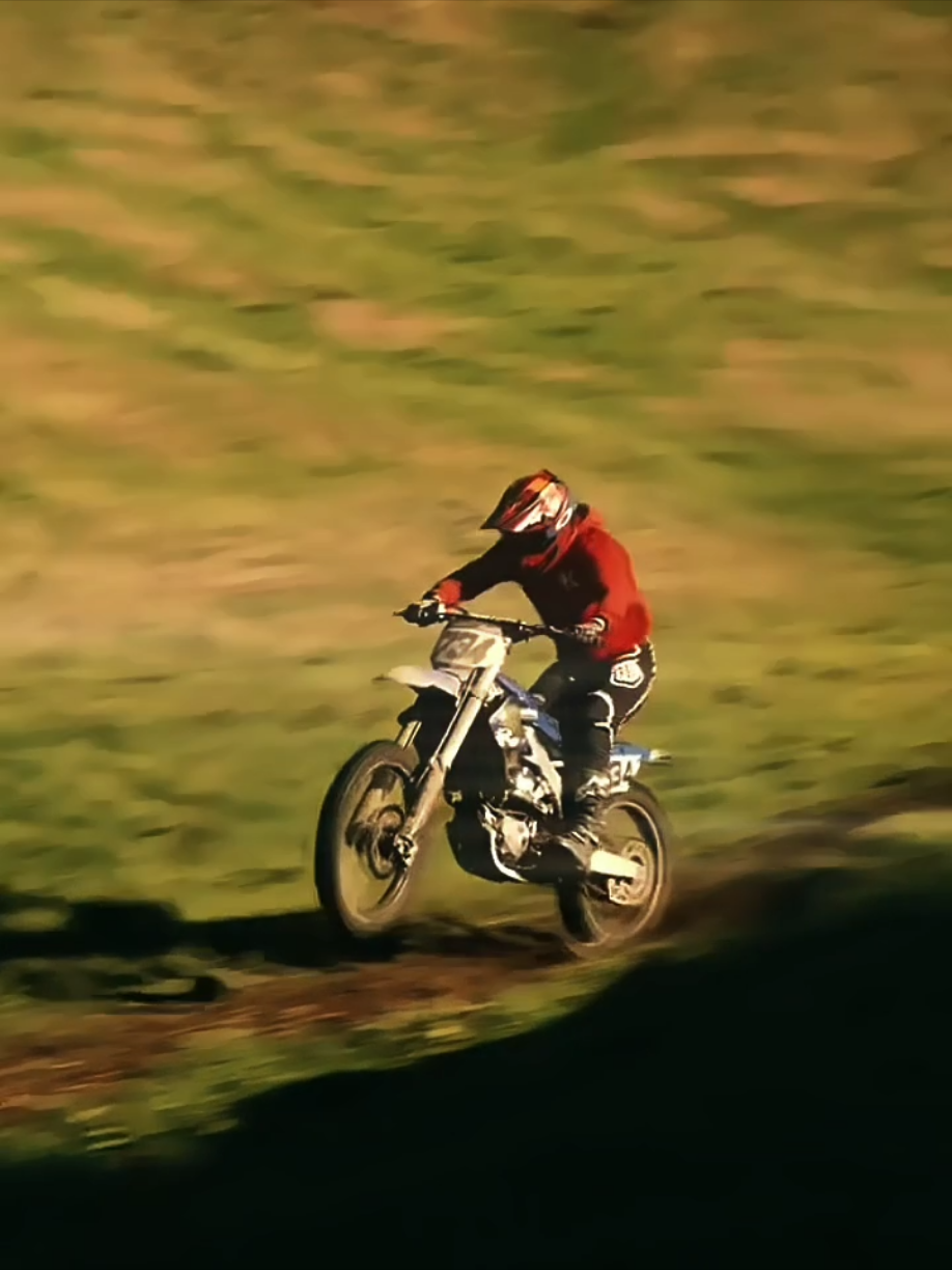 #CapCut #bikergirl #endurocross #motocross 