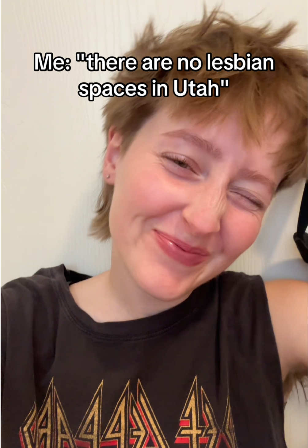 LESS THAN A MONTH WHATTTTTT #leschella @Leschella #utah #wlw #lesbian #fyp 