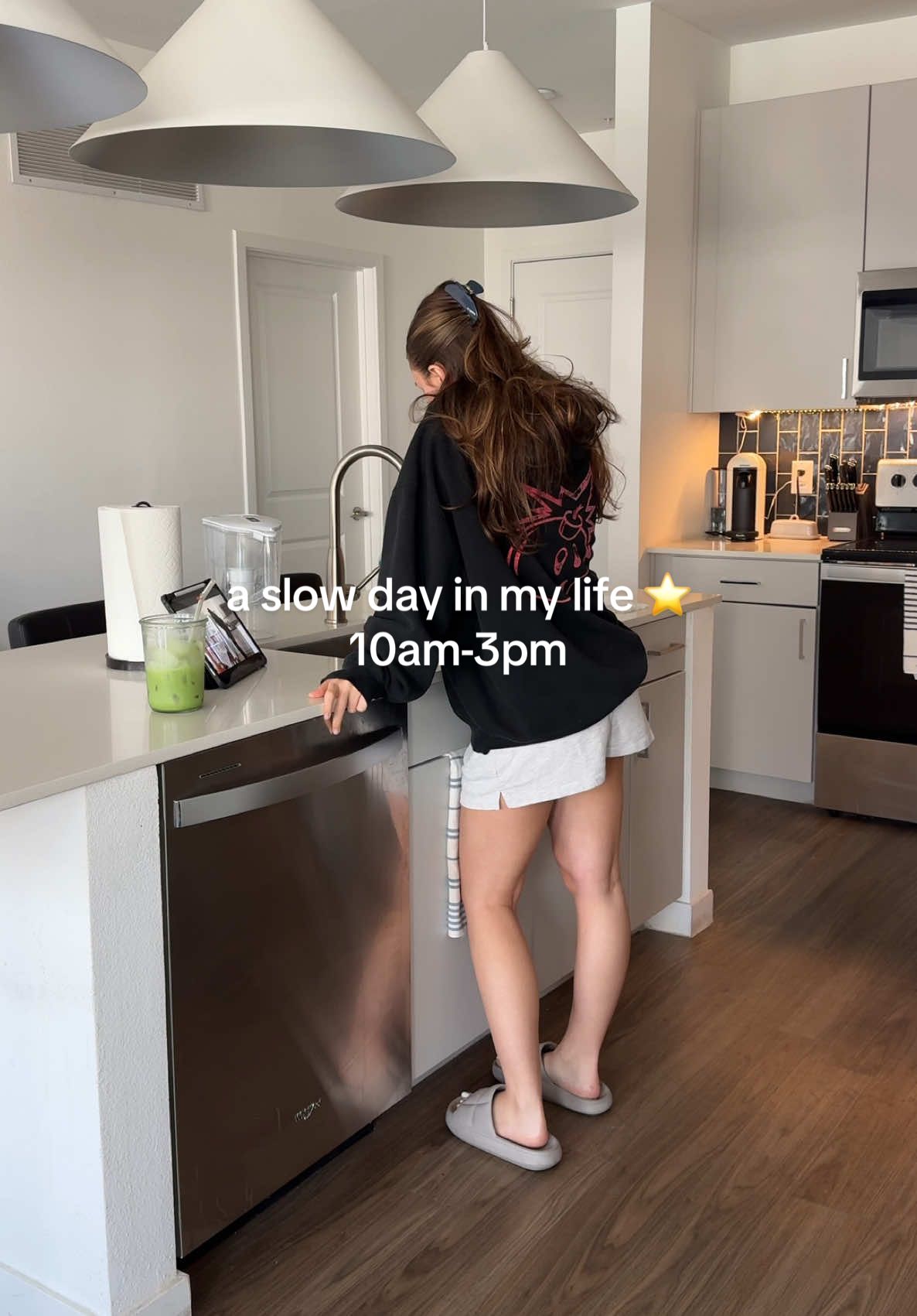 a slow day in my life ⭐️ your reminder that you can still have a great day if you don’t wake up at 6am!!!  #morningroutine #dayinmylife #productivedayinmylife #slowmorningvlog #healthylifestyle 