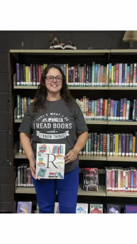 Back to school! First full week down!! #backtoschool #library #BookTok #books 
