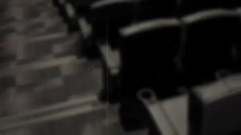 كبرت واتعلمت اعمل الصح مع كل الناس والو جدع هيطمر فيه لو مش جدع يبقي خيري عليه 👌