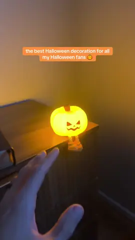 best decoration ever 🎃 #halloween #halloweendecor #tiktokmademebuyit #foryou #halloweendecorations 