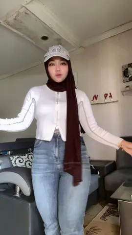 Kamu saja yang dihati 
