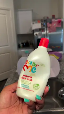 Wash day but make it luxe ✨ Come wash my baby’s hair with me over the sink — upgraded with the Shampoo Buddy 👶🏽🫧 🛍️ How to Purchase: 1. Comment “LINK” and I will DM you the 🔗 2. Go to the link in my bio and select Amazon Storefront - Wash Day Essentials 3. Check out my highlights  . #BabyCareMadeEasy #BabyHairCare #ToddlerHairCare #InfantCareTips #ShampooBuddy                