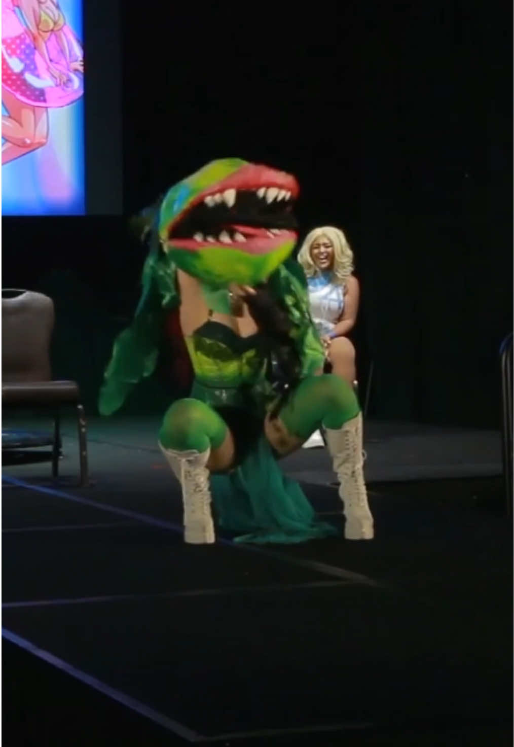 Here’s some snippets from my Audrey 2/Poison Ivy number. You can find the entire performance on YouTube!  Shouts @Otaku Cabaret and @KevinTheDirector for the video!  #colossalcon #colossalconsouth #littleshopofhorrors #ipeachysweet #audreytwo 