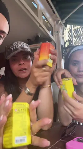 SMISKI UNBOXINGGG @Julia Mervis @Payton 
