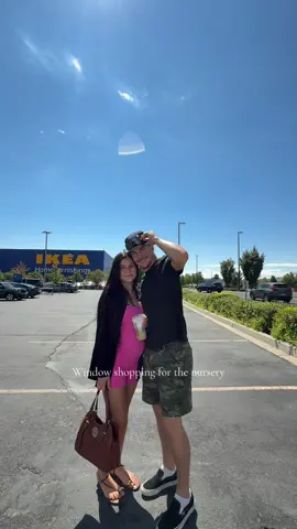 and getting ideas for the house😋 #25weekspregnant #ikea #windowshopping 