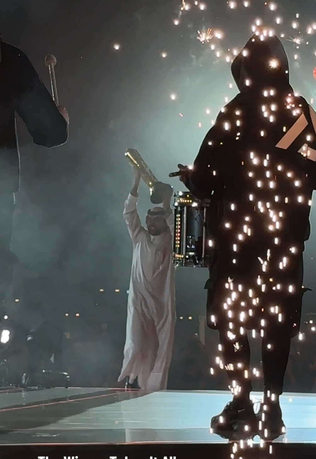 ليلة خضراء 💚🦅   #فالكونز #كاس_العالم  #مساعد_الدوسري #esport #EWC  Note: This video includes stage smoke, sparks, and lighting effects. @Falcons @مساعد الدوسري @صلّيح 