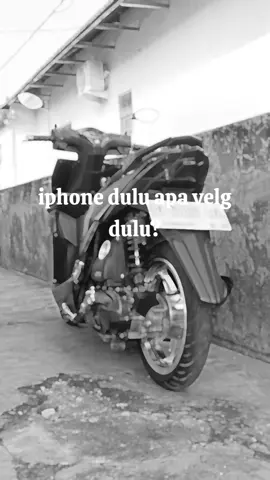 Velg Delkevic KSpeed Bintang Laut Ring 14 2.15 1.85 Mio Vario 125 Beat NMAX New Turbo Neo Aerox Old New  Original Velg Motif Bintang laut - Motorcycle https://vt.tokopedia.com/t/ZSADXeMcR/