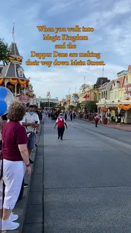 Happy Sunday friends! Love walking into magic kingdom to the dapper dans singing! Want to go to Disney? I can help ya with that! I’m a travel agent that specializes in Disney Vacations! #wdw #disneyworld #magickingdom #disneyparks #disneyvacation 