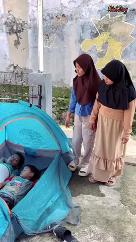 TIAN & AZKA TIDUR DI TENDA😅🤣🙈#funny #humor #komedi #fyp #viral 