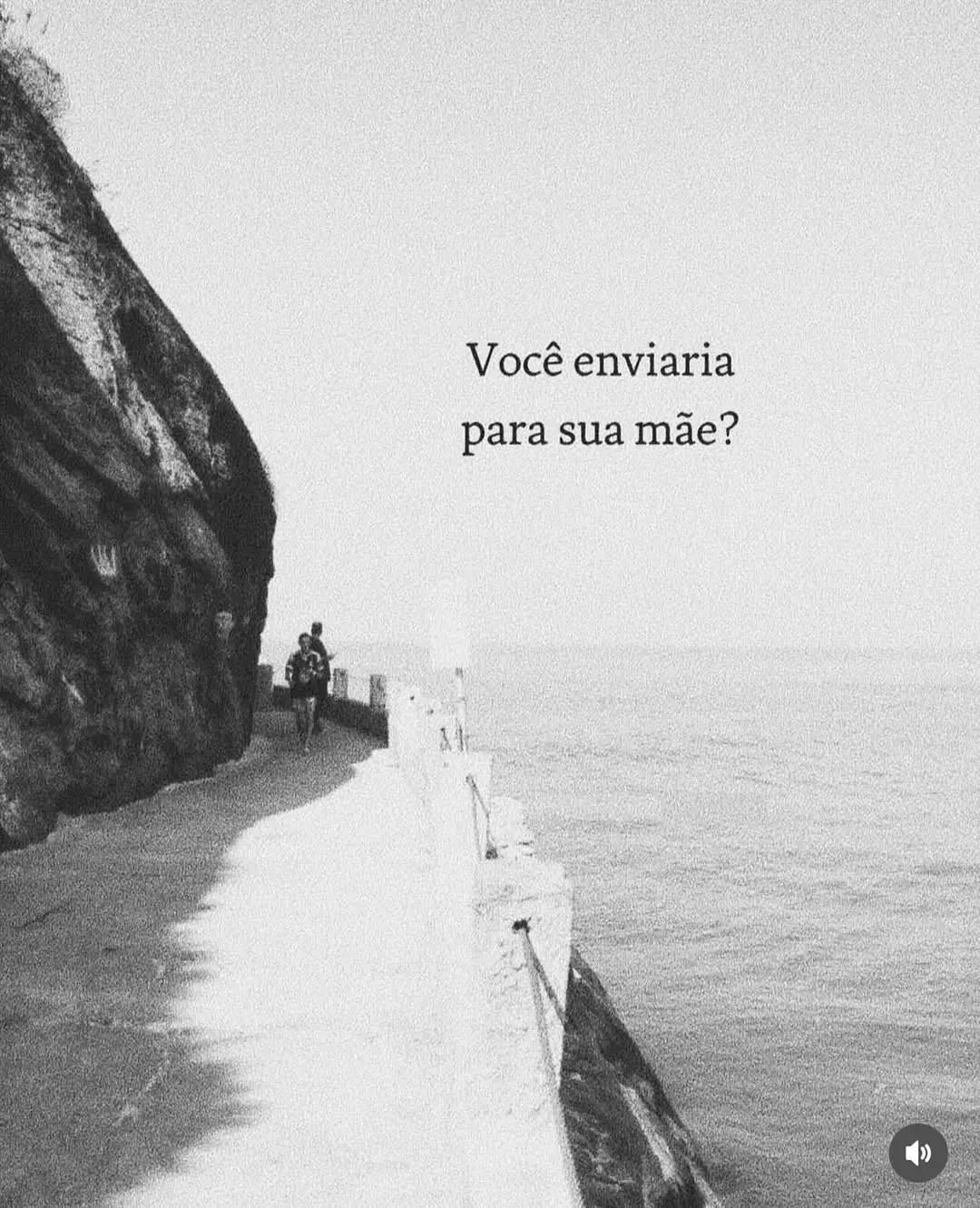 Mãe… quase não te contei, mas obrigado por cuidar tão bem de mim. Você foi a primeira pessoa que amei e admirei. Você sempre será meu exemplo de perseverança, minha fortaleza, minha inspiração. Se eu tenho força hoje, é porque aprendi com você. ❤️ Se você também tem uma mãe forte, marque ela aqui ou compartilhe esse vídeo para ela ver o quanto é especial. 💌