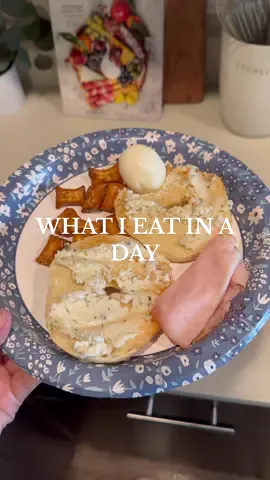 what I eat in a day gone wrong..???? 😩 #whatieat #Foodie #foodvlog #wieiad #realisticwhatieatinaday 