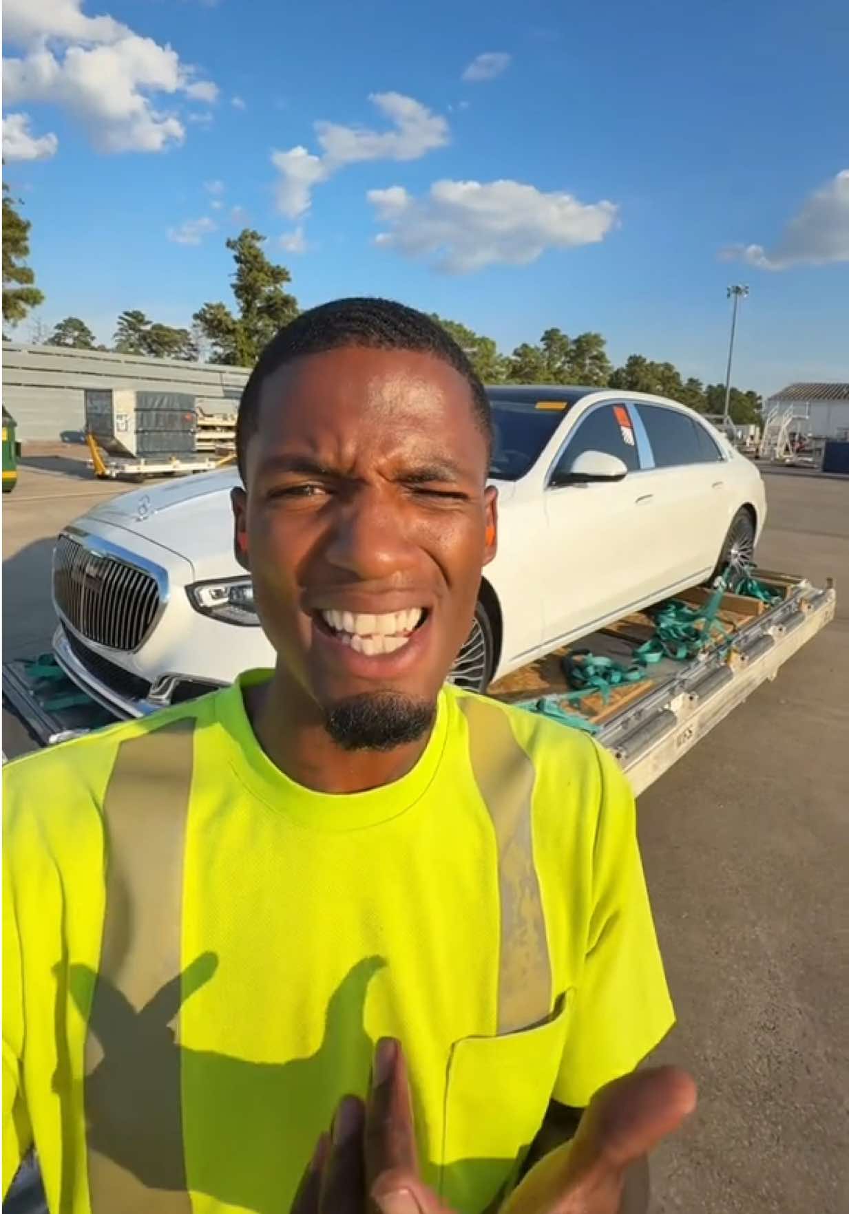 Shit like this be Motivating me ngl 🔥🔥🔥🔥🔥🔥💯 Who’s is this lol?? #keldrickhopson #contentcreator #fyppppppppppppppppppppppp #foryoupage #maybach 
