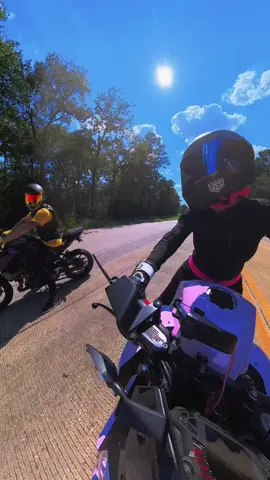 I thought we were just getting snowcones ?? #motorcycles #couple #bike #pink #purple @Michael Cole @Voss Helmets @NBT Clothing @ViVeloci 