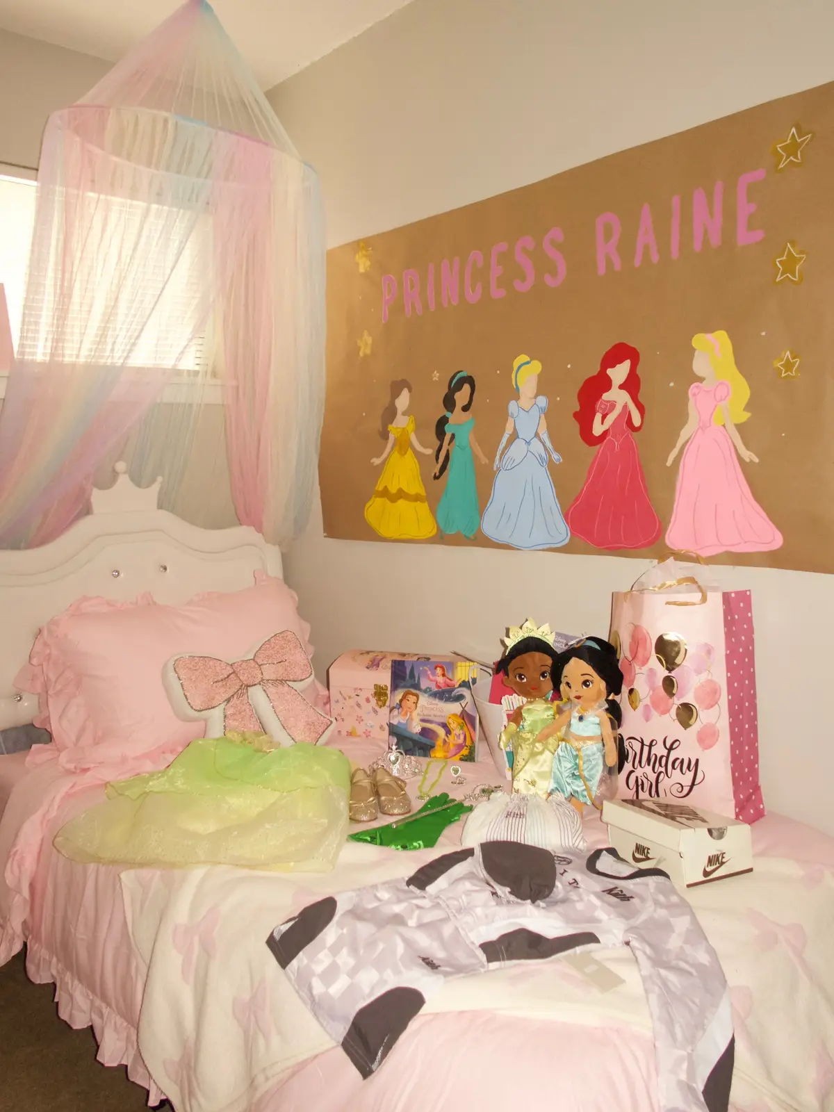 my baby’s 3rd birthday surprise, her new princess room ( not done yet ) 🤍🎠✨ #roommakeover #princessroom #princess #3rdbirthday 
