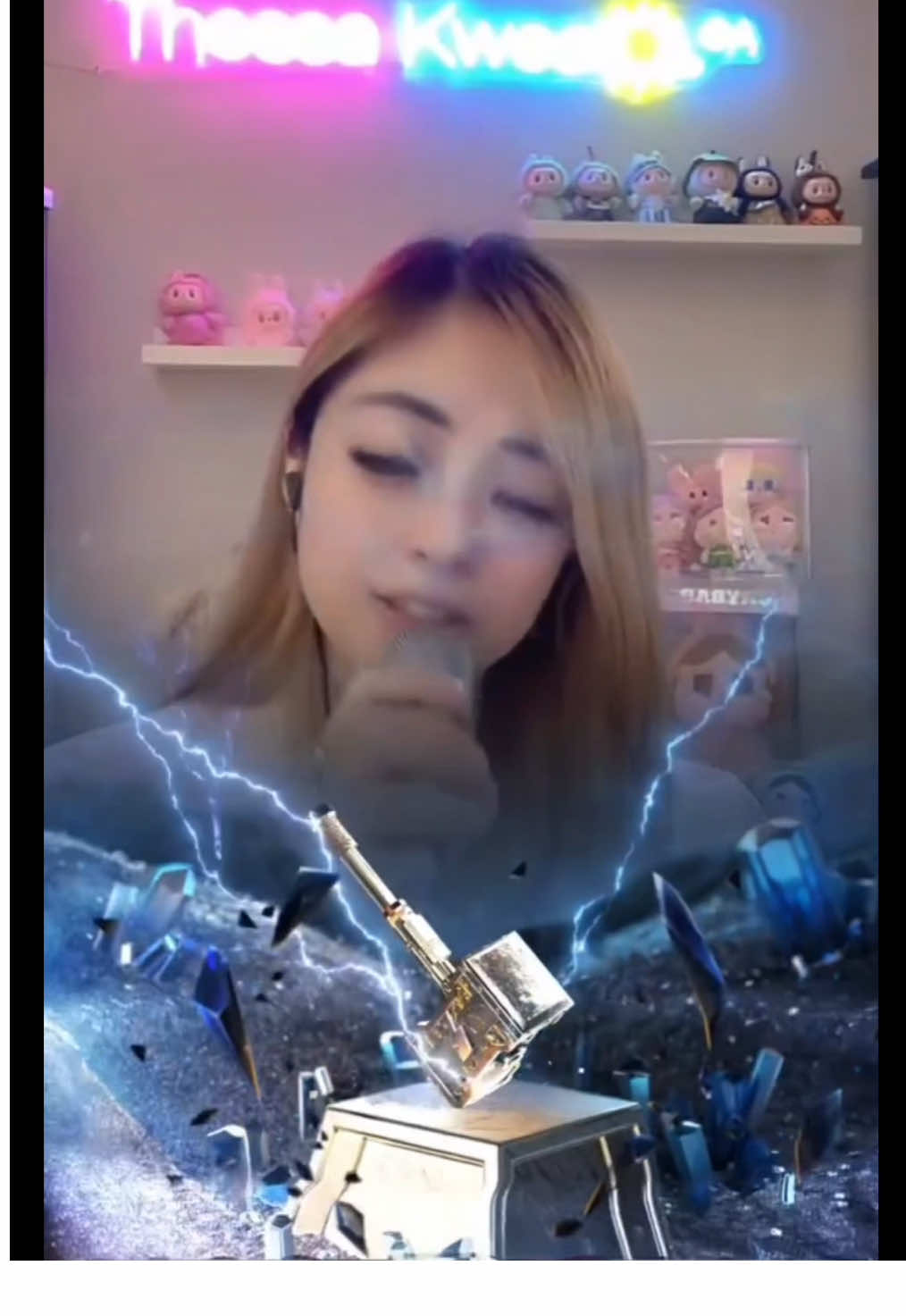 Viking Hammer 🔨 ⚡️🔥  Terimakasih ko @FatCat$$$🍔🍟 udah slalu support thessa 🥰 .. God Bless You 🙏🏻😇✨ #tiktoklive #fy #fyppp #vikinghammer #gifttiktok 