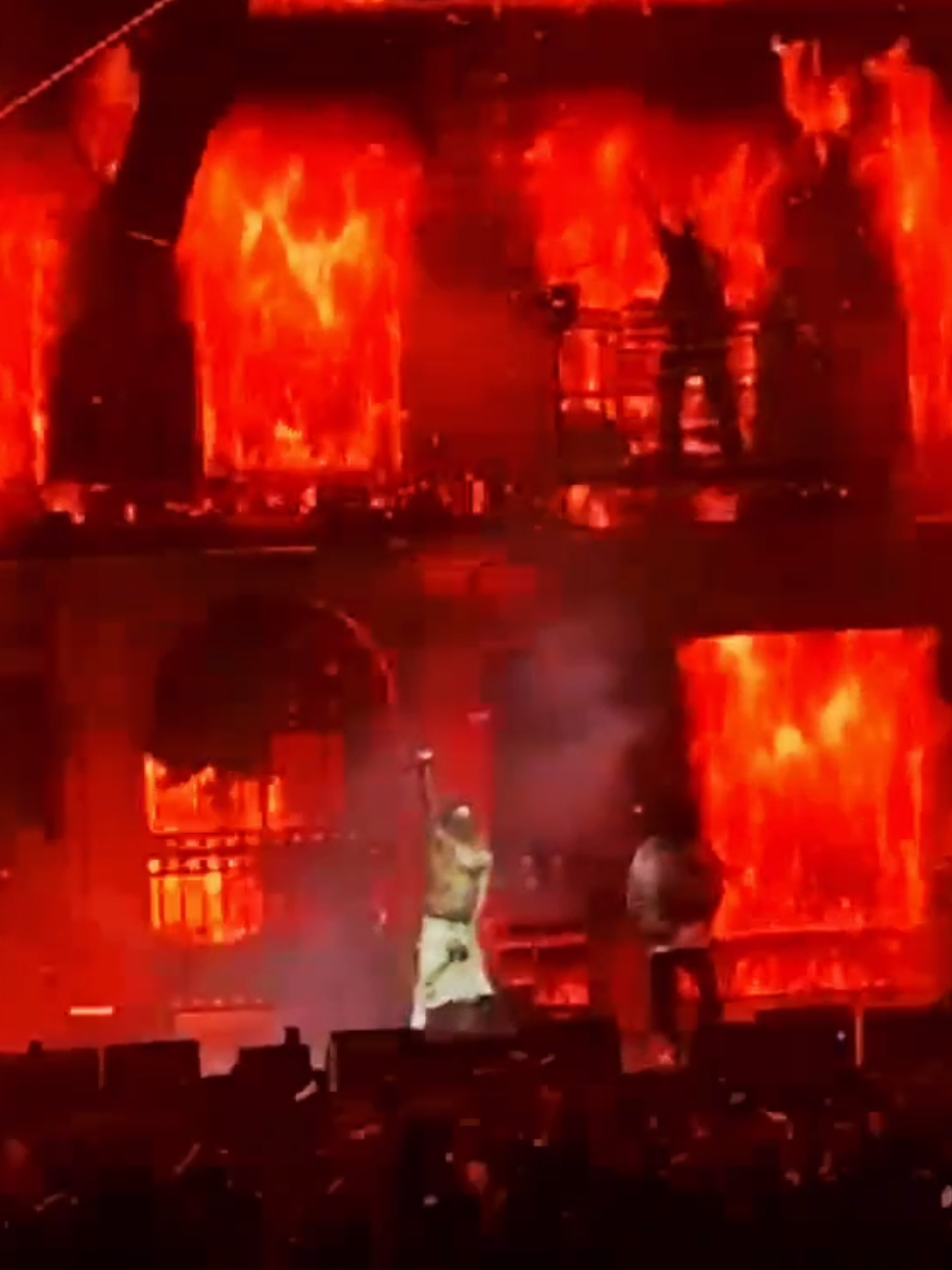 Lil Wayne performed in Detroit, MI, at Little Caesars Arena on Saturday, August 23, 2025, with special guests Tyga, NoCap, and Belly Gang Kushington as part of his 