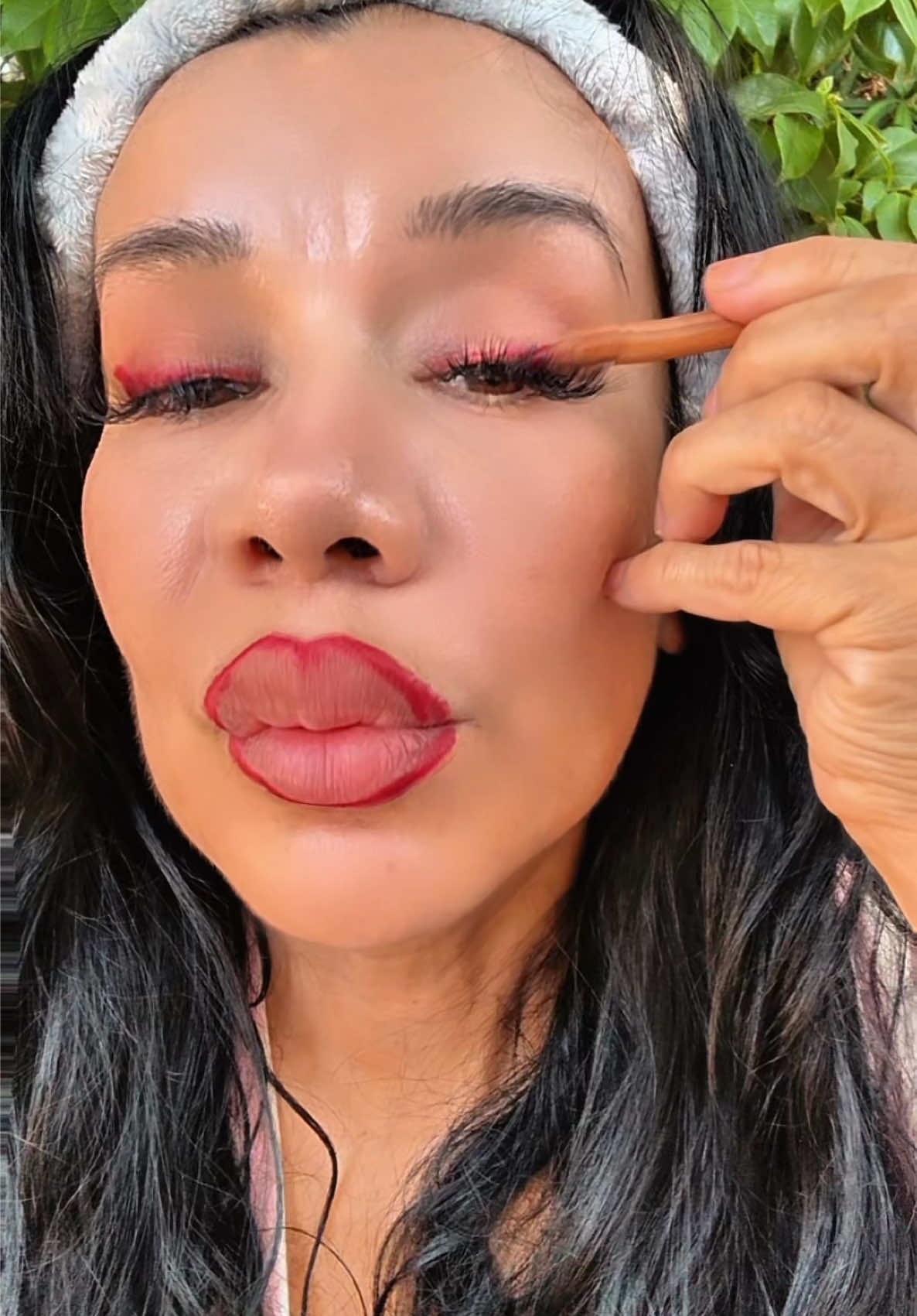 One pencil, endless looks 😍 The Artist Color Pencil by Make Up For Ever works on lips, eyes, brows & more  Artist Color Pencil - Longwear Eye and Lip Liner makeup forever lip liner makeup forever#TikTokShopCreatorPicks #tiktokshopbacktoschool #TTSFashionFam #MakeUpForEver #MakeUpForEverUSA @MakeUpForEverUSA 
