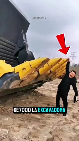 La excavadora minera XCMG XE7000 es una mega máquina imposible de creer #China #IngenieríaChina #XCMG #XE7000 #ExcavadoraMinera 