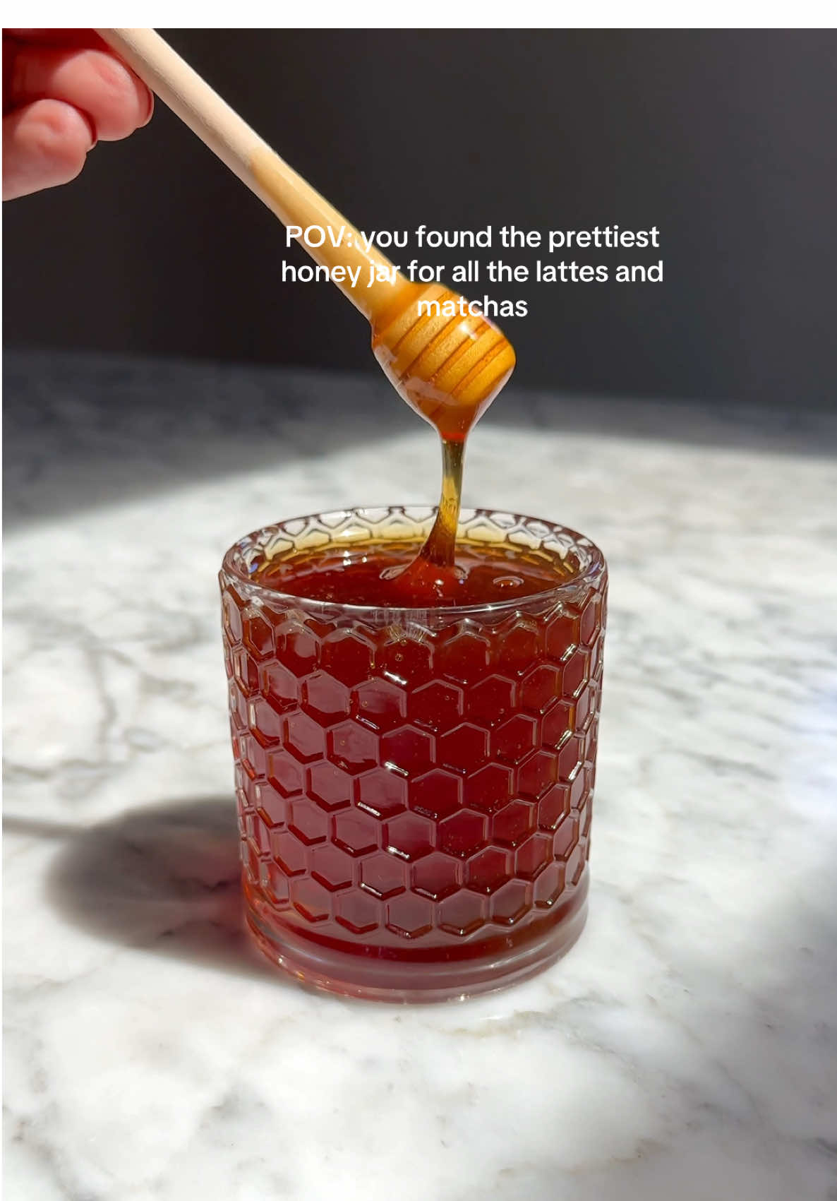 Filling the prettiest honey jar for my aesthetic lattes and matchas! #honey #honeyjar #aesthetic #aestheticedits #restock #asmrfood #asmrsounds 