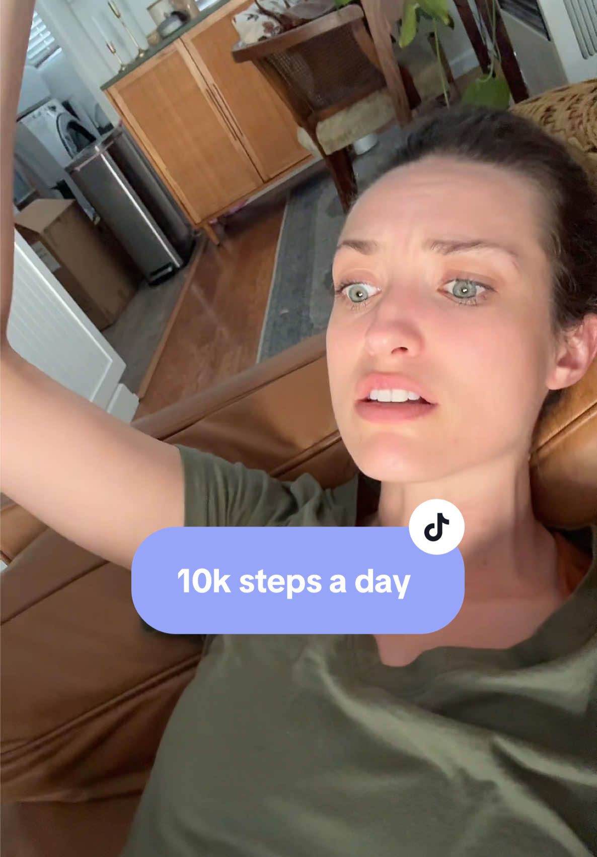 How do you guys walk 10k steps a day in this heat 👹 #10kstepsaday #itshotoutside 