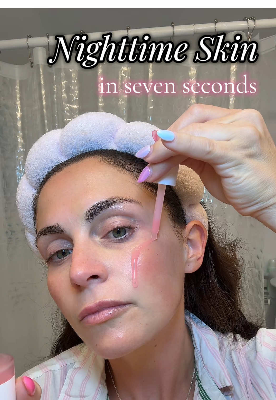 Nighttime skin in just 7 seconds ✨ Medicube has my PM glow routine on lock✨ #nighttimeskincare #medicube #nightroutine #SelfCare #skincareroutine 