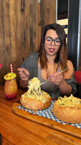 Don’t miss out on this must-try Barkly's favourite that’s winning hearts daily! 🍝🥖 #pastacob #halalfood #comfortfood #melbournefood #barklyskitchen #fyp #melbournerestaurant #viralfood #FoodTok #relatable #brokebutfed