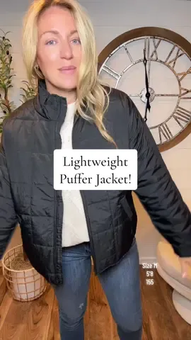 This is perfect puffer jacket for fall!! #pufferjacket #puffercoat #falljacket #tiktokshopcreatorpicks #TikTokShopLaborDaySale @Ommig 