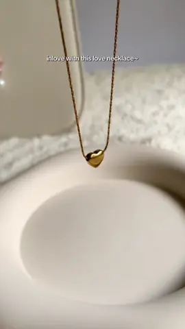 Pretty love necklace #necklace #lovenecklace #minimalist #minimalistnecklace #nontarnish 