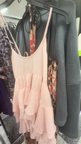 New town ….New Free People ….Hit me up for anything you are interested in or shop my closet . Ross is so good right now ❤️#freepeople #rossdressforless #shopmycloset #mytherapy @Ross Dress for Less 