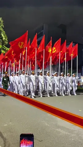 Tổng 40 khối đi qua Kim Mã, xem đã con mắt lắm luôn 😆😆😆 #a80 #dieubinh #quockhanh #hanoi  